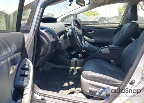 2015 Toyota Prius Four из США, поврежденный, VIN JTDKN3DU7F1908019